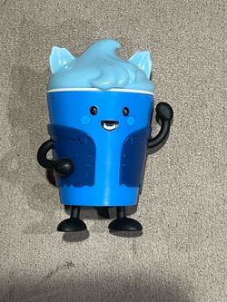 Rare Wendys Frosty Frights BRRR Beast Mystery Color CHASE Variant Blue Moon