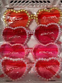 Karol G Sunnies