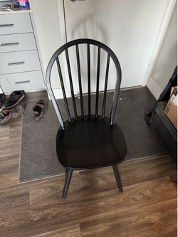 3 black chairs