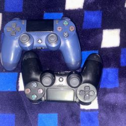 PS4 Controllers