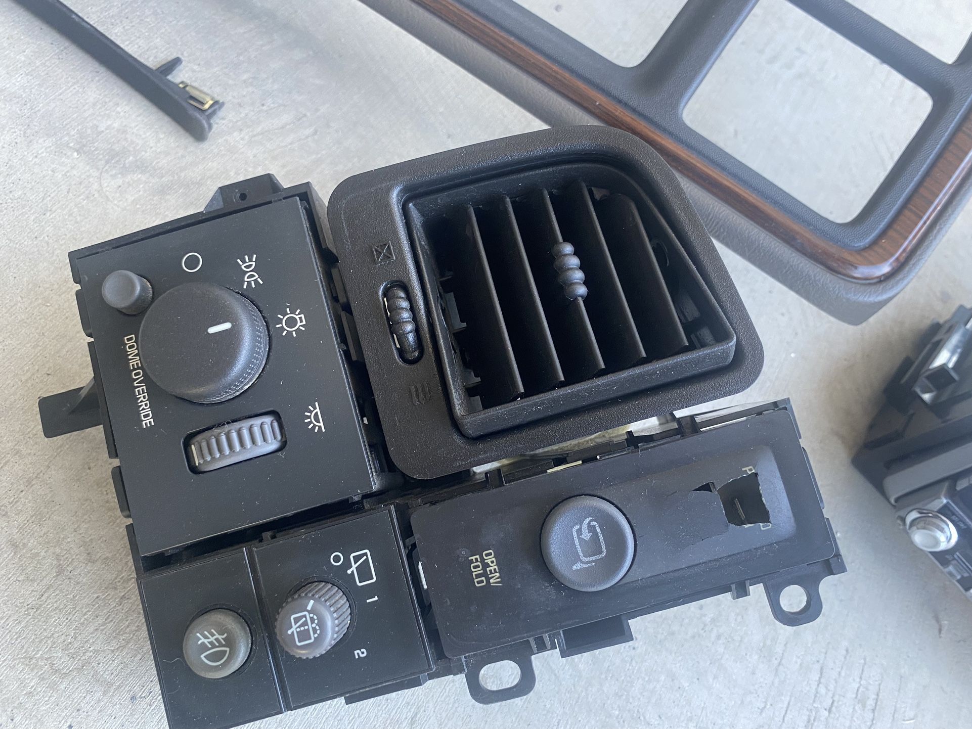 Interior Modules 2003-06 Cadillac Escalade