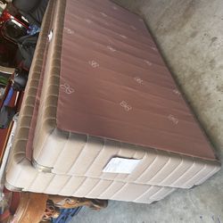 King box spring
