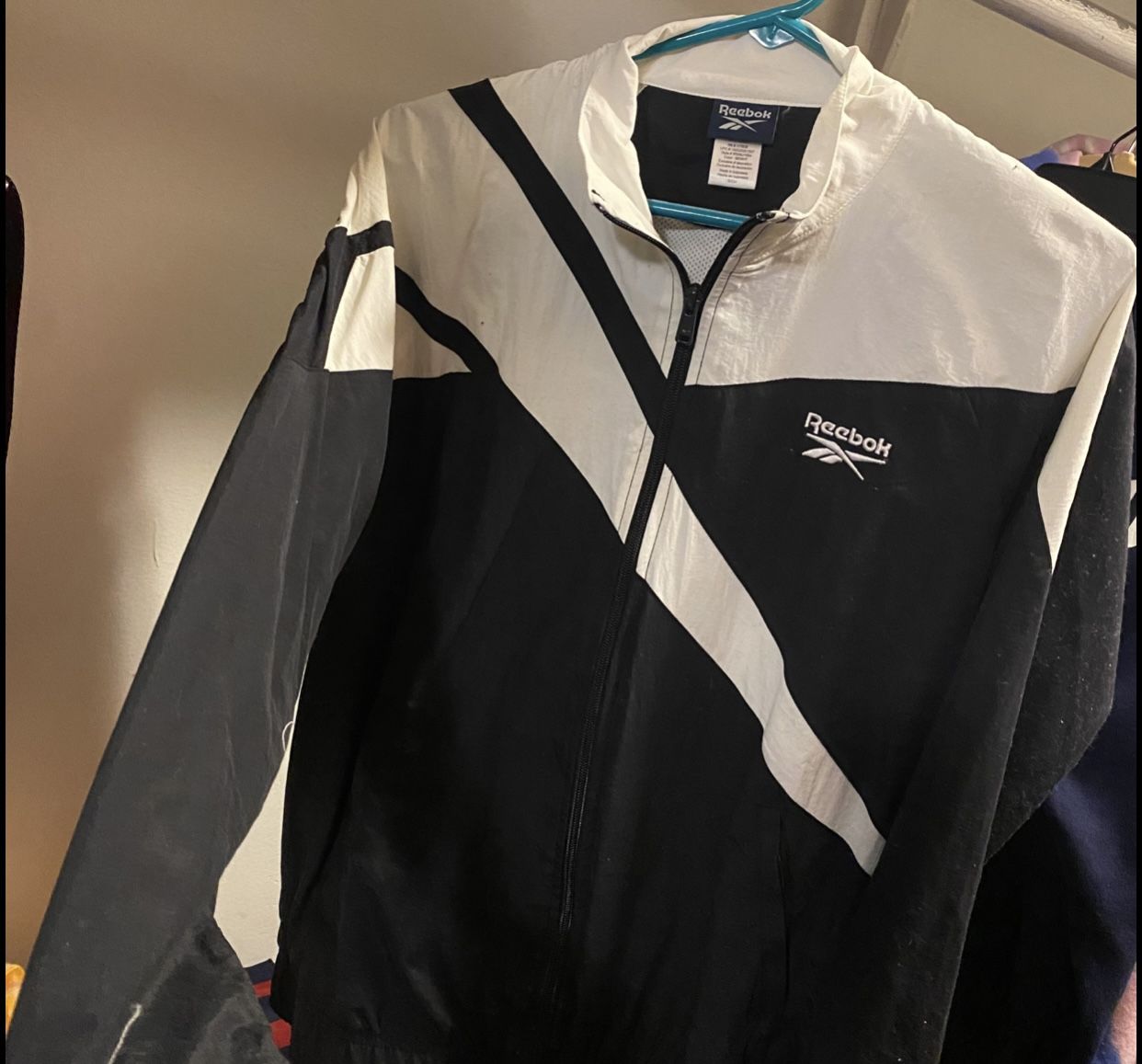 Reebok WindBreaker
