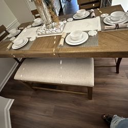 Bring New Wood Dining Set
