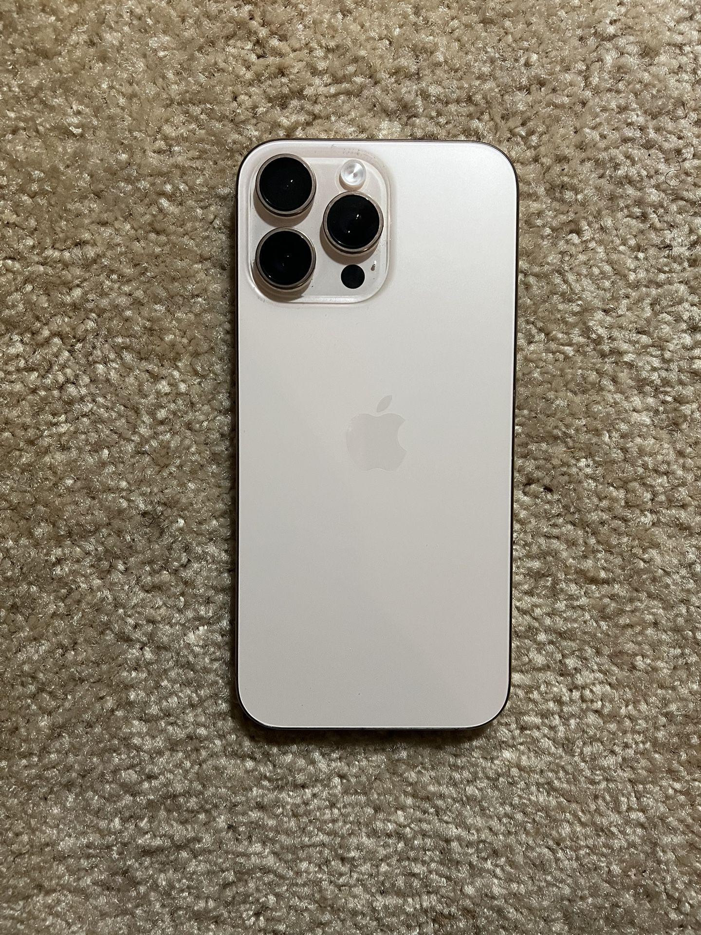 IPhone 16 Pro Max AT&T ONLY !!