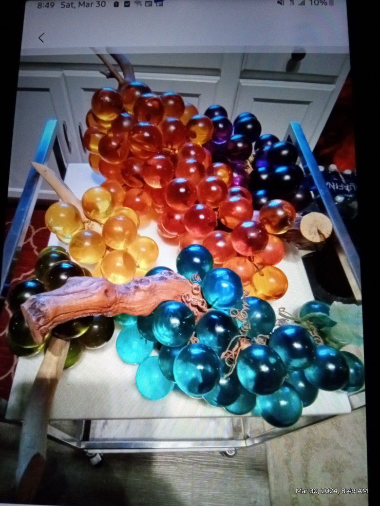 Acrylic Grapes - Assorted Colors 