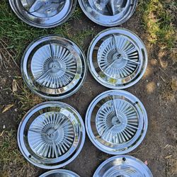 Chevy, Olds, Merc Hubcaps