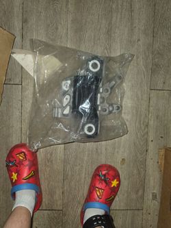 Dodge dart motor mount
