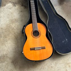 Guitar 