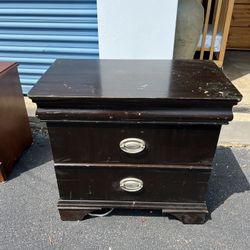 End Side Table 26x26x15d