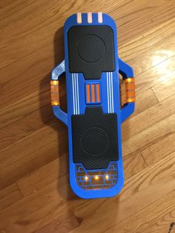 CHILDS Safe SKATEBOARD-Lights up, Plays Music