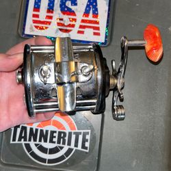 Penn Leveline 350 Vintage Saltwater Bait Casting Reel Made In USA for Sale  in Anaheim, CA - OfferUp