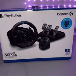 Logitech G923 Racing Wheel + Pedals + Shifter PS5/PS4/PC – OPEN BOX NEVER USED