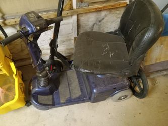 Used Rally Mobility Scooter Works With Charger