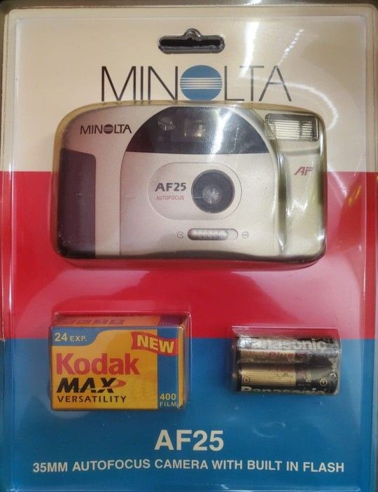 BRAND NEW VINTAGE MINOLTA AF25 POINT & SHOOT EXPIRED FILM KODAK SEALED