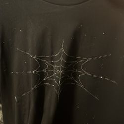Black spider t shirt