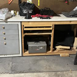 Garage work bench 
