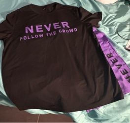 Brand new Never Follow The Crowd Graphic T-Shirt and Shorts