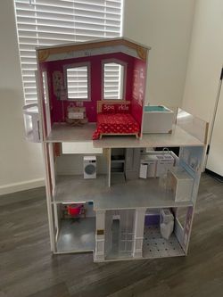 Rh dollhouse