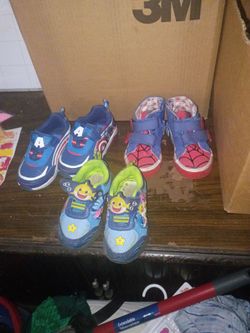 Kids shoes boys and girls sizes vary