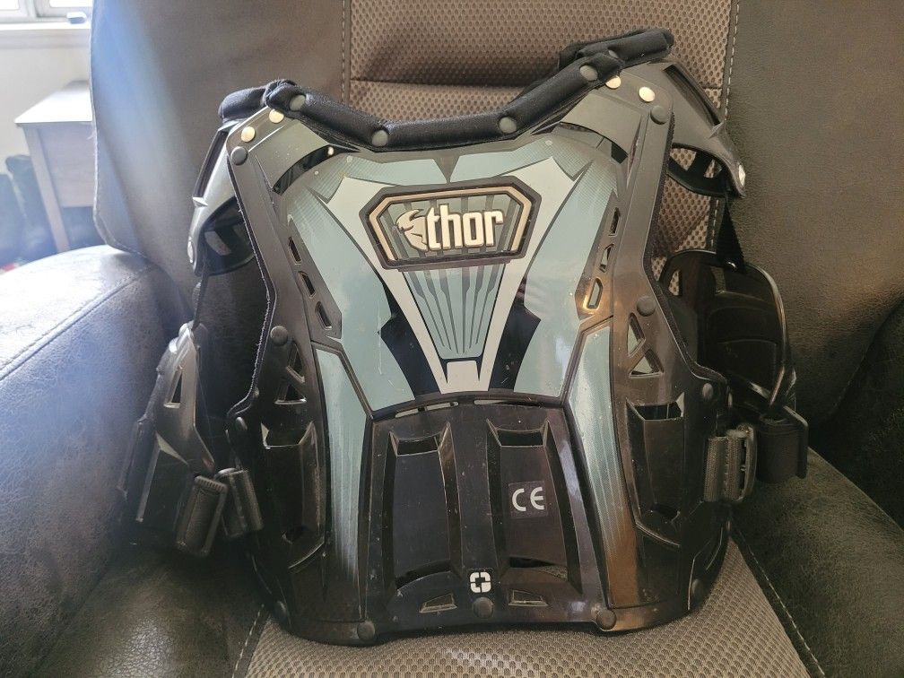 THOR ADULT CHEST PROTECTOR MOTORCYCLE 