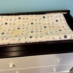 Delta Children 2-in-1 Convertible Crib + Mattress + 3 Drawer Dresser With Changing Top