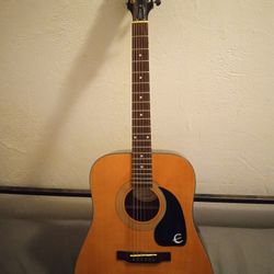 Epiphone by Gibson Acoustic Guitar