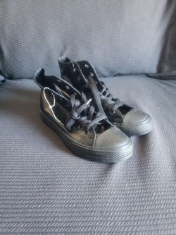 Black Converse