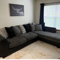 Black & Gray Sectional - Ready For Pick Up!