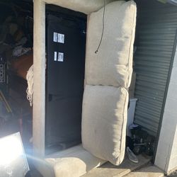 Pull Out Mattress Couch 