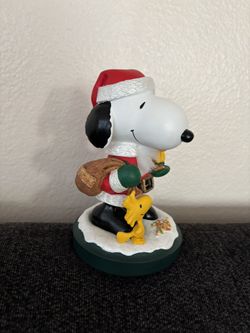 Vintage 2001 Hallmark Peanuts Gallery Snoopy The Nutcracker Figurine 