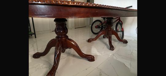 Mesa De Comedor Muy Buena Antigua De Madera De Calida. Free Necesito Espacio En Mi casa