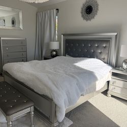 Diva King Bedroom Set Bobs Furniture