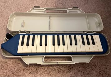 Yamaha Melodica pianica with Hard Case