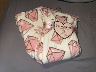Juicy Couture Diamond Blanket