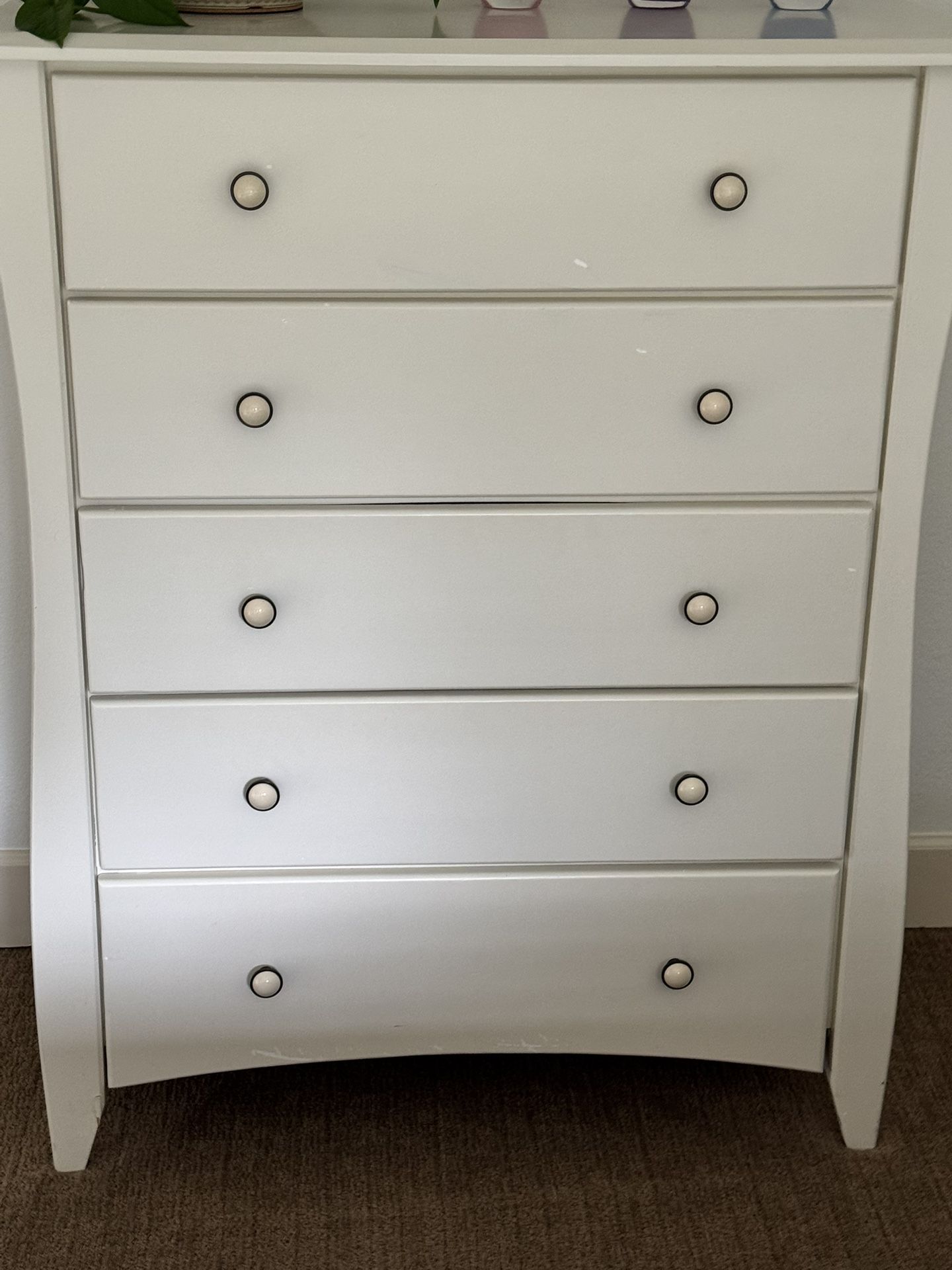 Fabulous Kids Or Adult Dresser And Night Stand Set