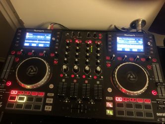 DJ equípment