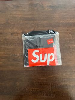 Black Supreme Socks