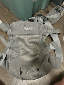 Graco baby carrier
