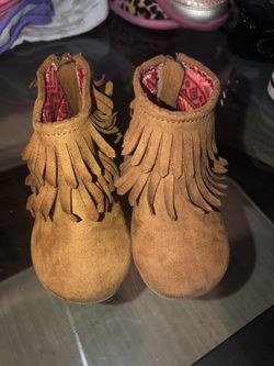 Baby girl boots