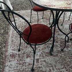 Mosaic Table With 4 Ice Cream Parlor Chairs