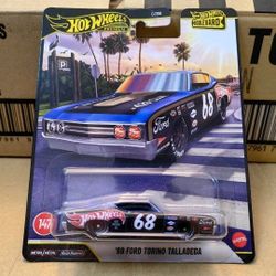 Hot Wheels Premium Boulevard Ford Torino Talladega 2026 New