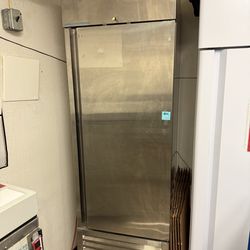 So-Low Laboratory Freezer, manufactured by So-Low Environmental Equipment in Cincinnati, Ohio. Type: Upright reach-in freezer designed for laboratory,