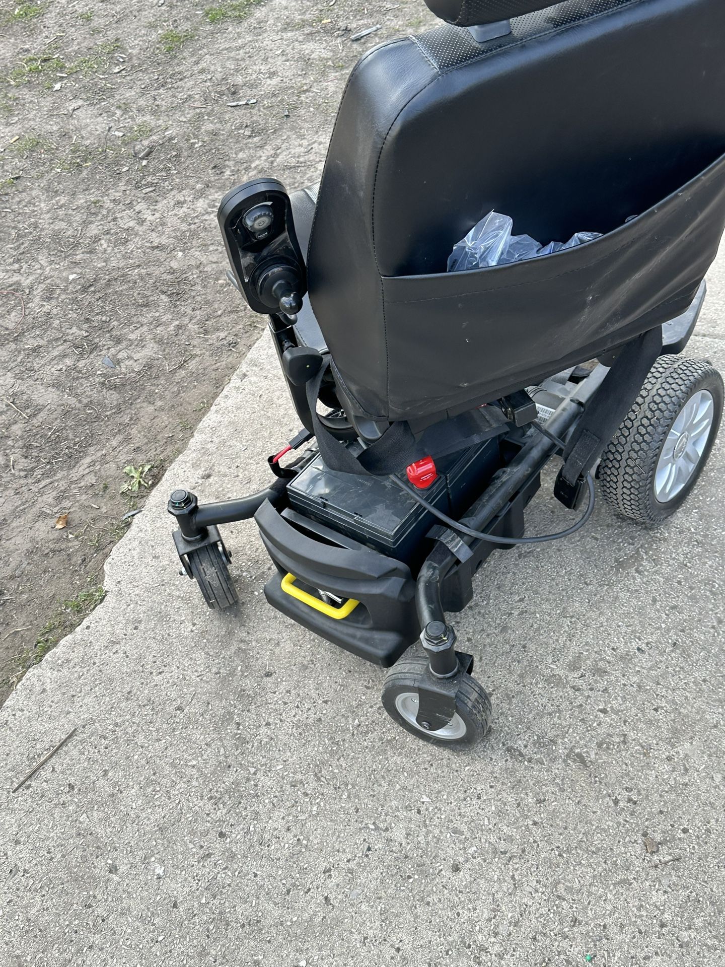 Electric Wheelchair