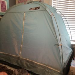 Mint Colored Twin Sized Bed Tent