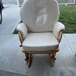 Rocking Chair 
