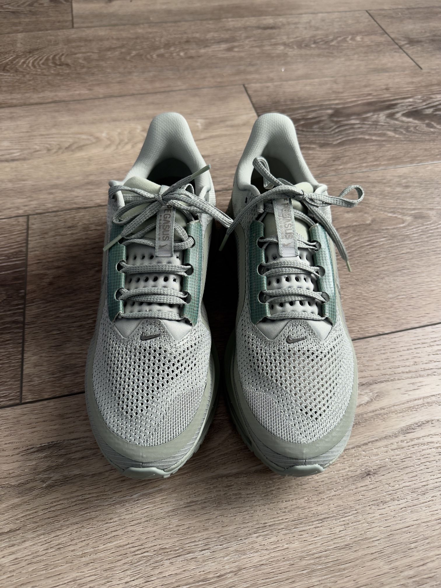 Nike Pegasus Premium