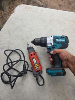 🎈leer Read Mire See Photos Please makita 18v Hammer drill brushless no batt  no charger  drimmel are incluted $80 firme no low Ball pls