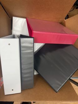 20 Assorted 3-Ring Binders for Sale – $30 ( more than 20 is available)