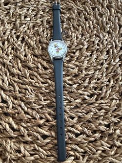Women’s Vintage Lorus Disney Mickey Mouse with Moving Hands Stainless Watch